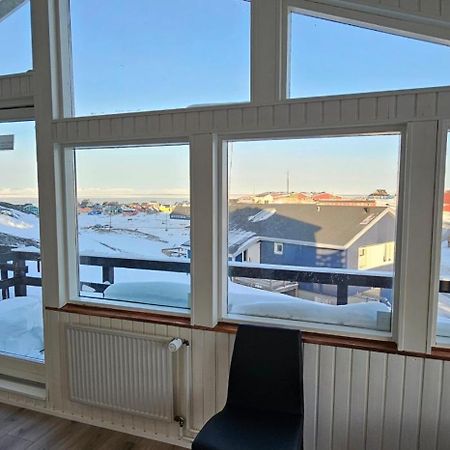Ilulissat Hostel Екстер'єр фото