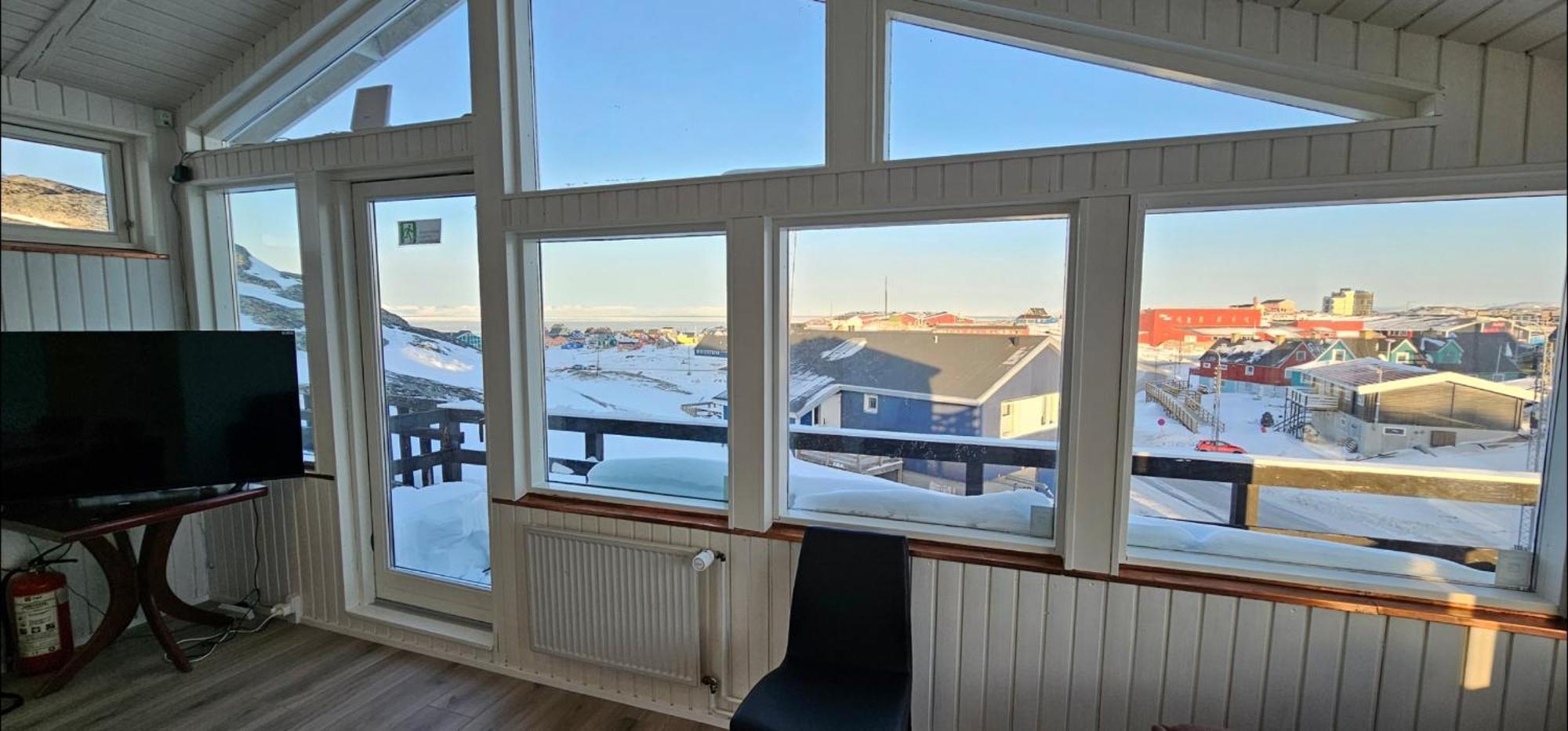 Ilulissat Hostel Екстер'єр фото